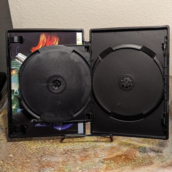 Perfect Dark Zero Collector's Edition for Xbox 360 - Picture 3 of 4